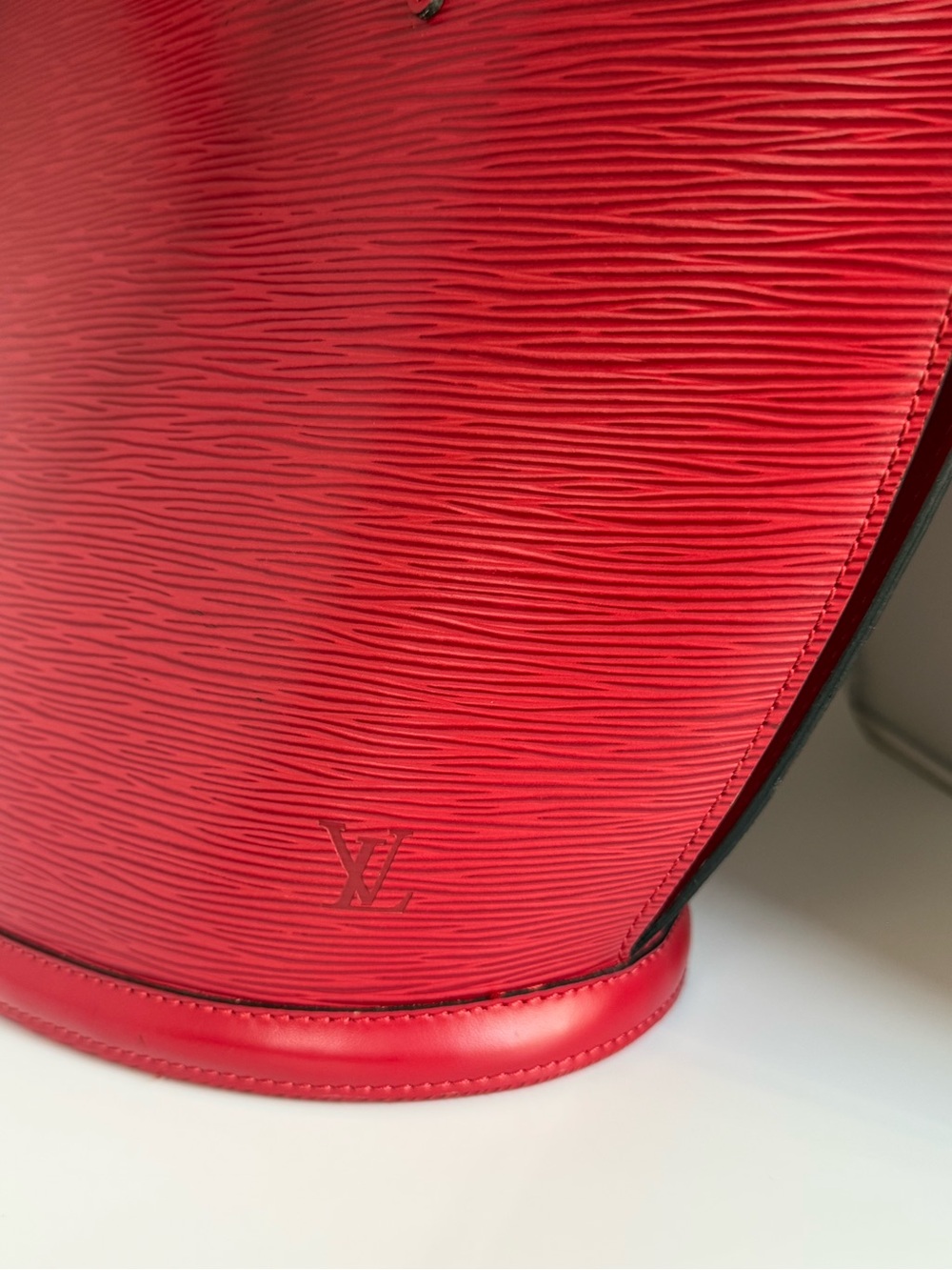 Louis Vuitton Epi Leather Saint Jacques GM in Castillan Red - Picture 7 of 12